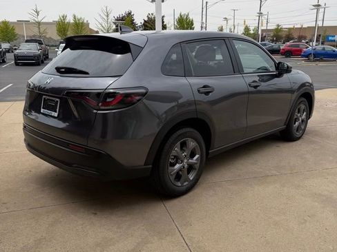 New 2027 Honda HR-V LX image 5