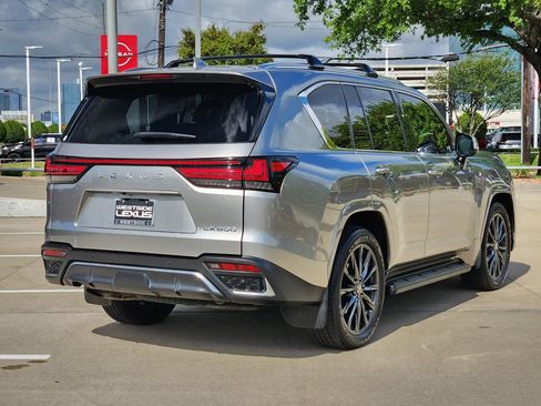 Used 2022 Lexus LX 600 F Sport w/ Accessory Package (Z1) image 7