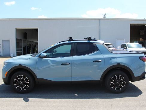Used 2023 Hyundai Santa Cruz SEL w/ Activity Package FWD image 3