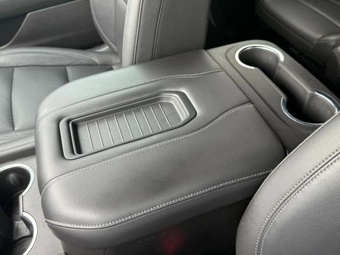 Used 2021 Chevrolet Tahoe Z71 w/ Z71 Off-Road Package image 18