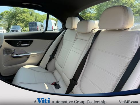 Used 2026 Mercedes-Benz C 300 4MATIC Sedan image 15