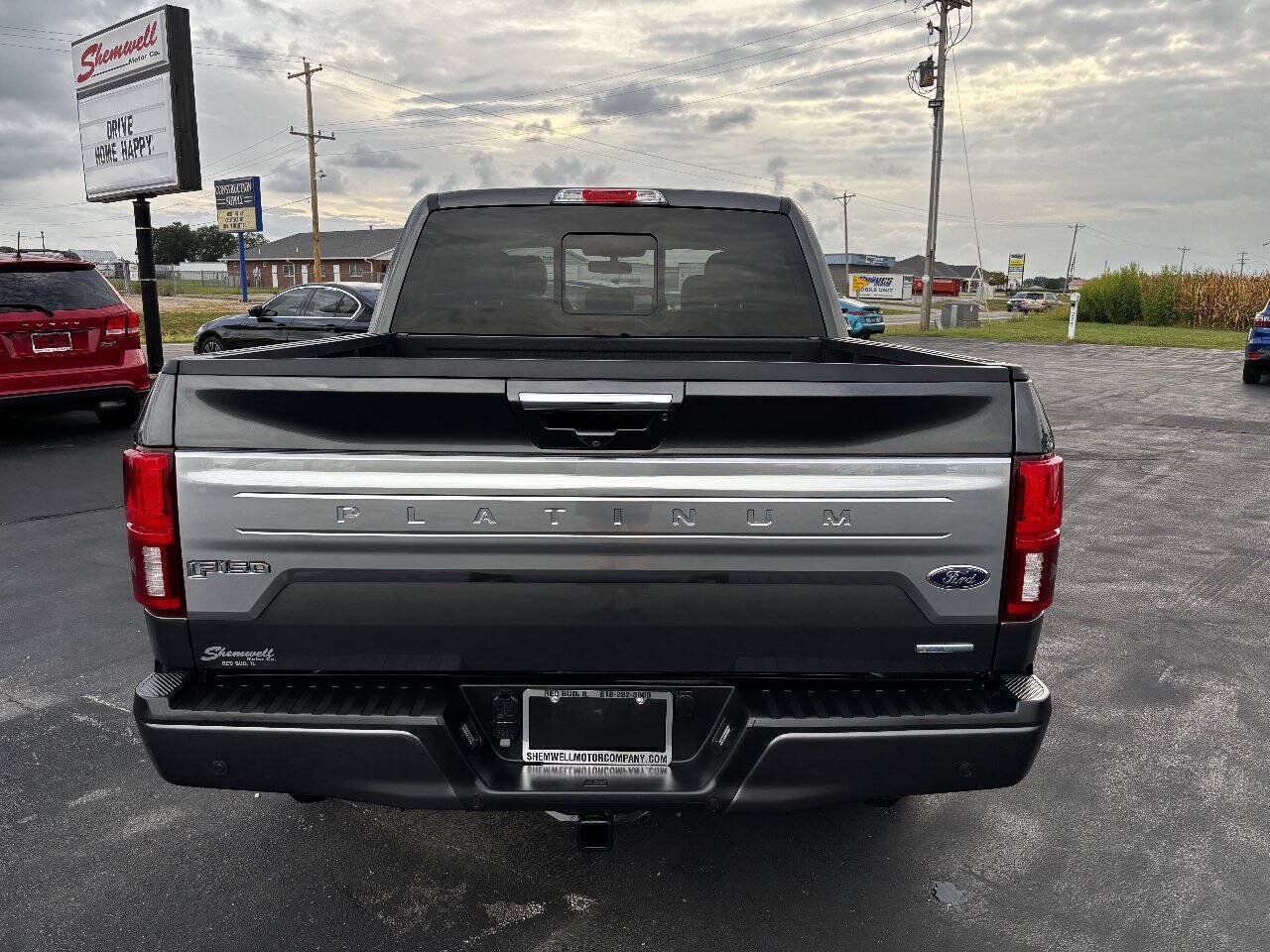 Used 2018 Ford F150 Platinum w/ Equipment Group 701A Luxury AWD/4WD image 5