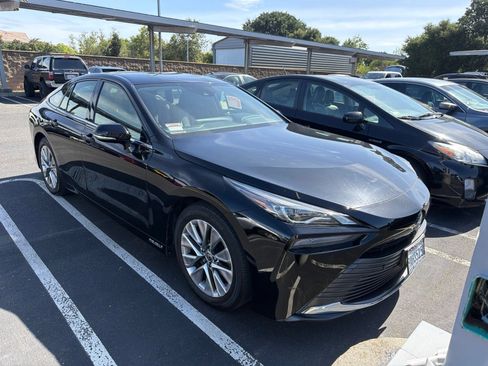 Certified 2022 Toyota Mirai w/ Advanced Technology Package RWD image 2