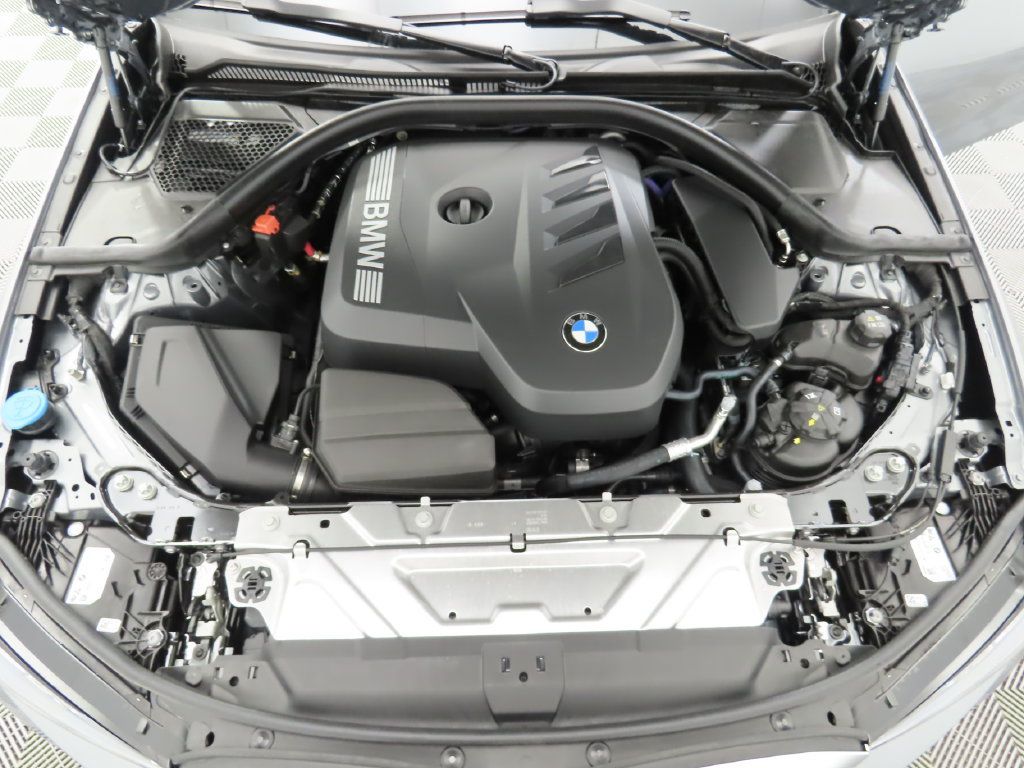 Used 2026 BMW 330i Sedan w/ Convenience Package RWD image 29
