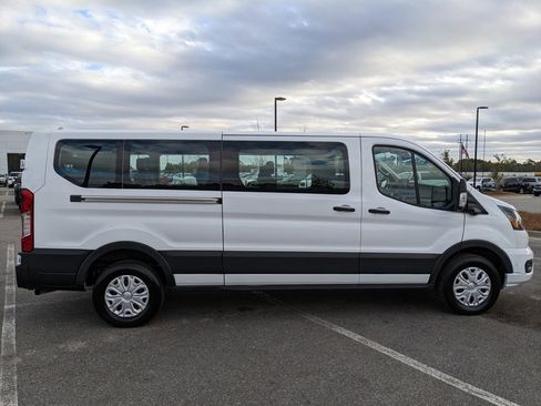 Used 2023 Ford Transit 350 XLT image 20