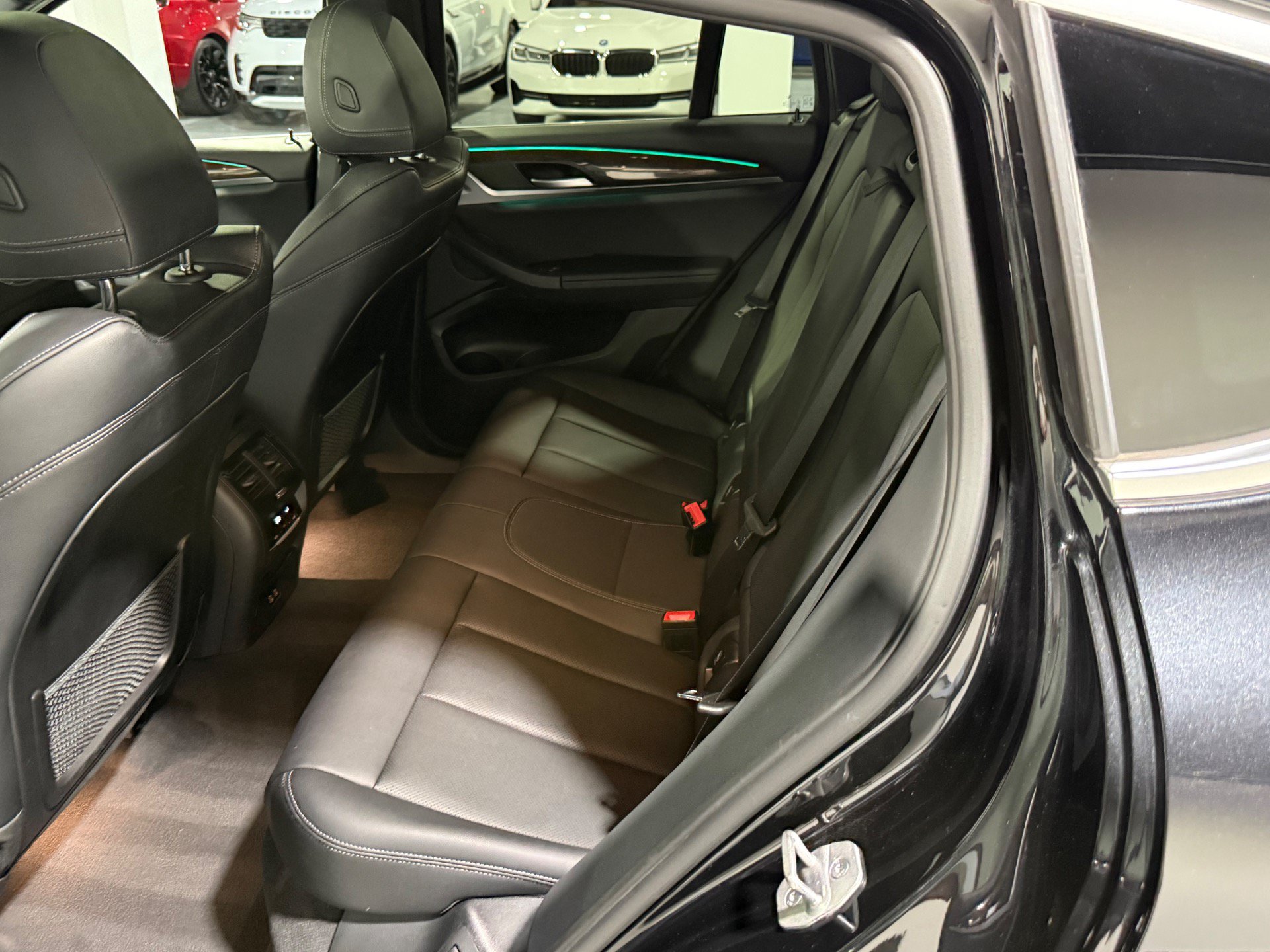 Used 2024 BMW X4 xDrive30i AWD/4WD image 54