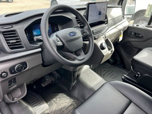New 2026 Ford E-Transit Low Roof w/ Load Area Protection Package image 10