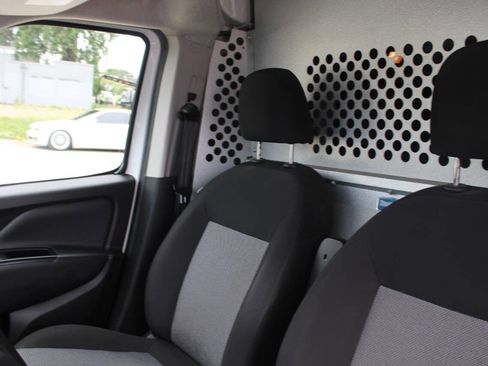 Used 2019 RAM ProMaster City Tradesman FWD image 19