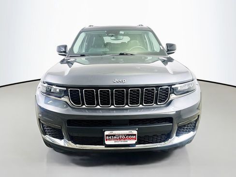 Used 2022 Jeep Grand Cherokee L Limited image 2