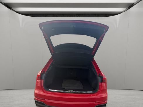 Used 2023 Audi Q3 2.0T Premium Plus w/ Premium Plus Package image 7