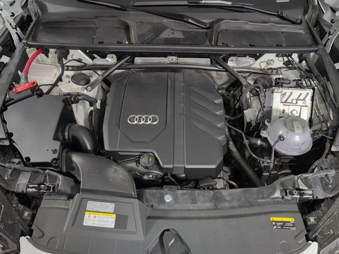 Certified 2024 Audi Q5 2.0T Premium image 27