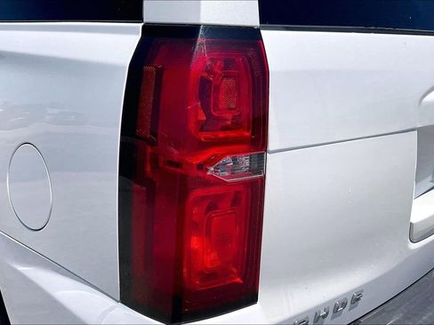 Used 2016 Chevrolet Tahoe LT RWD image 20