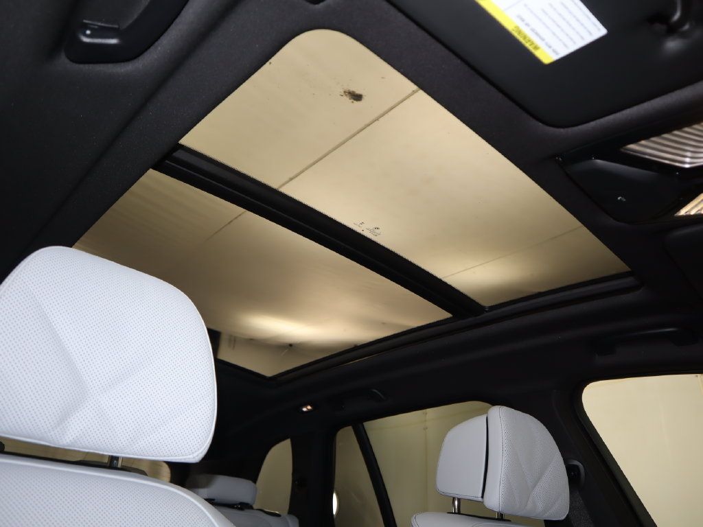 Certified 2026 BMW X5 sDrive40i w/ Climate Comfort Package RWD image 20
