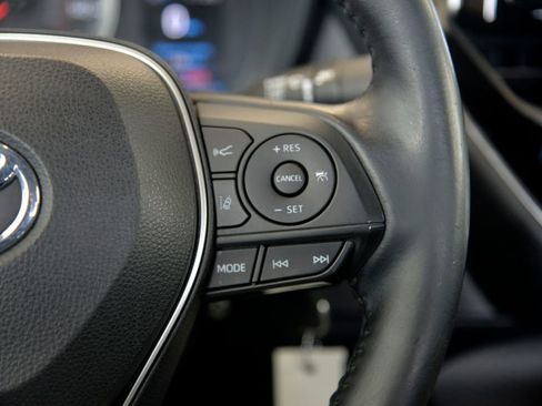 Used 2020 Toyota Corolla SE image 23