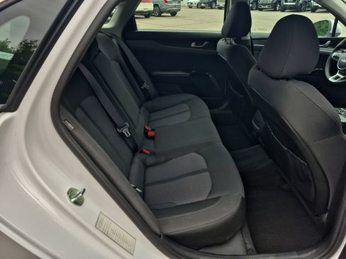 Used 2022 Kia K5 LXS FWD image 26