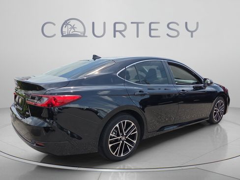 Certified 2026 Toyota Camry XLE FWD image 5