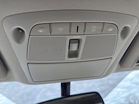 Used 2017 Nissan Murano Platinum w/ Platinum Technology Package image 35