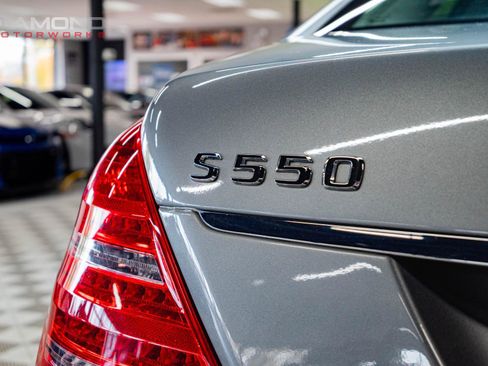 Used 2011 Mercedes-Benz S 550 image 5
