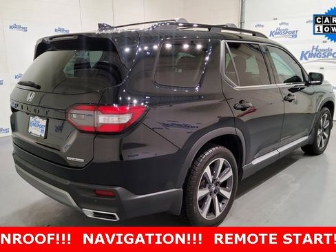Used 2023 Honda Pilot Touring image 3