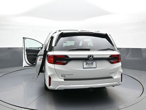 Certified 2025 Honda Odyssey Sport-L image 48