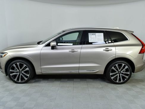 Certified 2023 Volvo XC60 B5 Ultimate w/ Protection Package Premier image 2