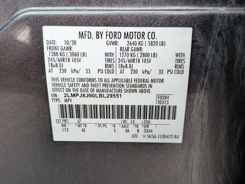 Used 2020 Lincoln Nautilus Premier w/ Equipment Group 101A AWD/4WD image 23