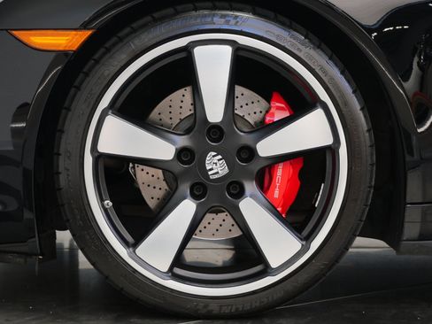Used 2015 Porsche 911 Targa 4S AWD/4WD image 10