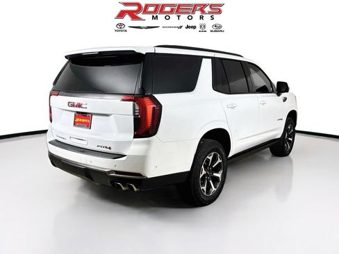 Used 2025 GMC Yukon AT4 Ultimate AWD/4WD image 13