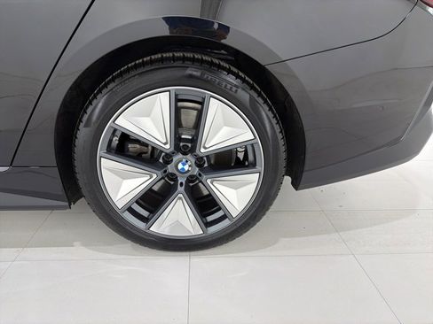 Used 2025 BMW i4 xDrive40i w/ Parking Assistance Package image 47