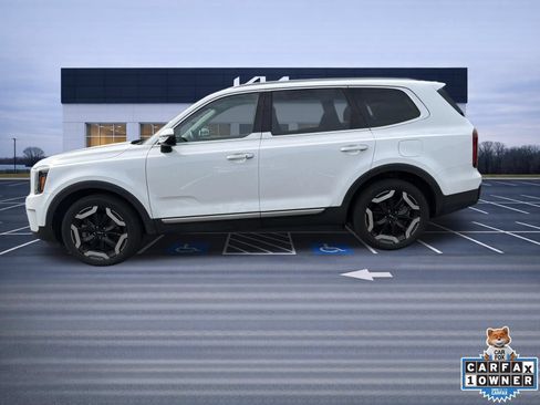 Used 2024 Kia Telluride S w/ S Sunroof Package AWD/4WD image 9