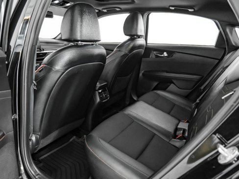 Used 2021 Kia Forte GT image 33