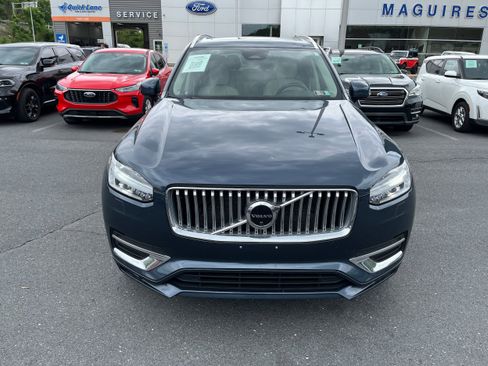 Used 2023 Volvo XC90 B6 Plus AWD/4WD image 2