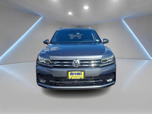 Used 2021 Volkswagen Tiguan SEL Premium R-Line AWD/4WD image 2