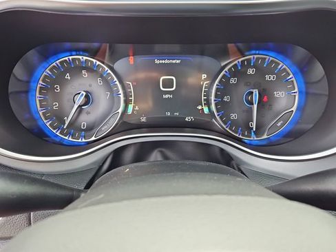 New 2026 Chrysler Pacifica Limited w/ S Appearance Package image 21