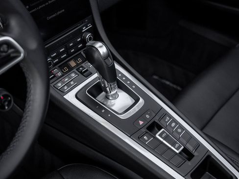 Certified 2023 Porsche 718 Boxster RWD image 26