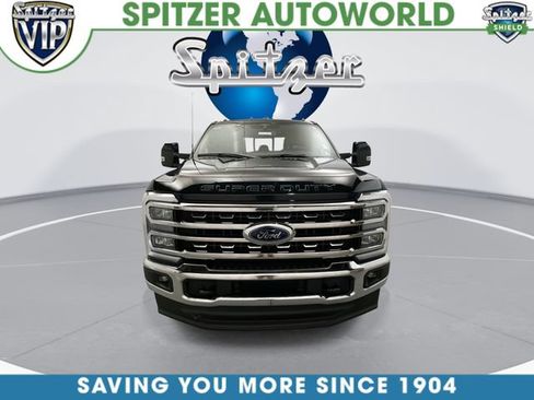 Used 2023 Ford F250 Lariat w/ FX4 Off-Road Package AWD/4WD image 3