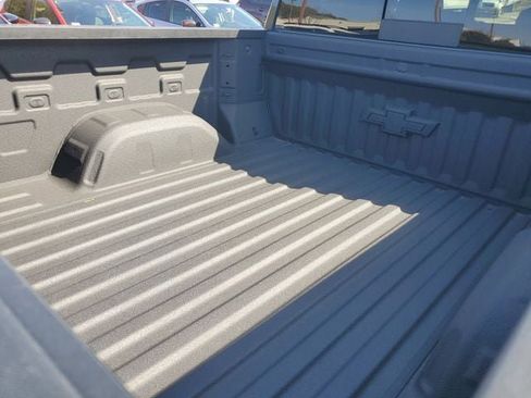 Used 2025 Chevrolet Silverado 1500 LT Trail Boss w/ Convenience Package II image 13