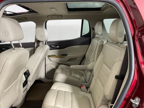 Used 2017 GMC Acadia Denali w/ Technology Package FWD image 36