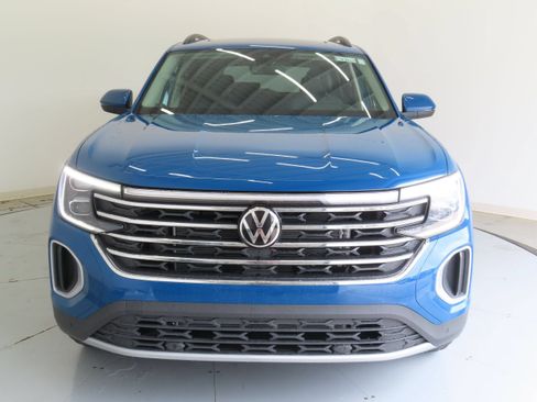 New 2025 Volkswagen Atlas SE FWD image 9