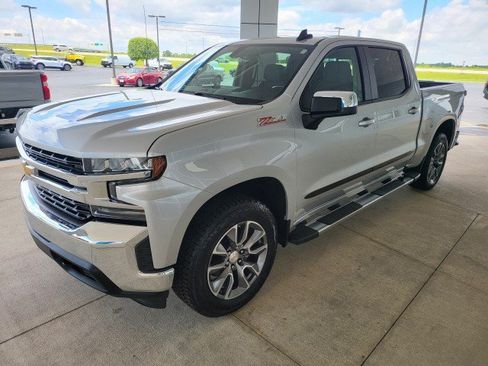 Used 2021 Chevrolet Silverado 1500 LT w/ All Star Edition Plus AWD/4WD image 2