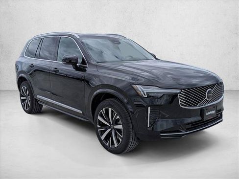 New 2026 Volvo XC90 B5 Core AWD/4WD image 6