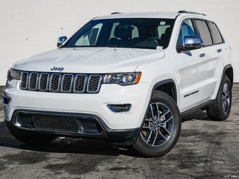 Used 2017 Jeep Grand Cherokee Limited image 1