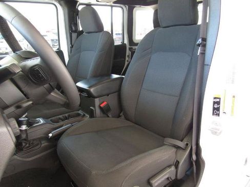 Used 2023 Jeep Wrangler Unlimited Sport AWD/4WD image 15