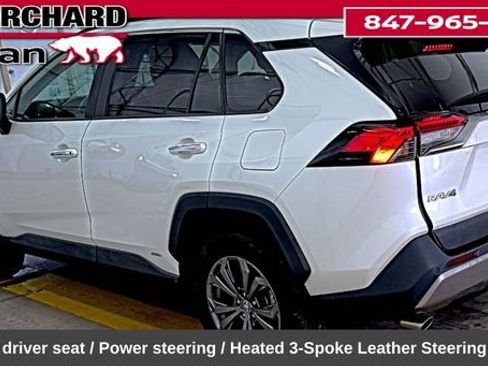 Used 2022 Toyota RAV4 Limited AWD/4WD image 7
