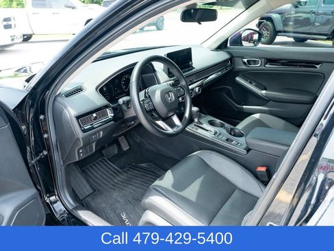 Used 2024 Honda Civic EX-L image 17