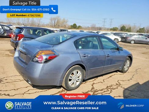 Used 2011 Nissan Altima 2.5 SL w/ 2.5SL Pkg FWD image 4