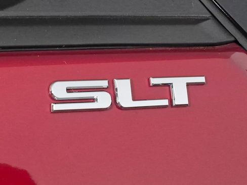 Certified 2021 GMC Terrain SLT image 7