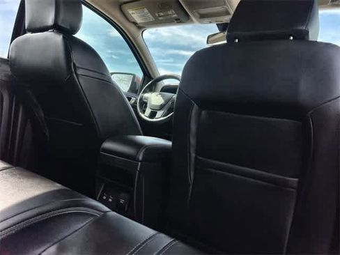 Used 2019 Ford Ranger Lariat w/ Equipment Group 501A Mid image 13