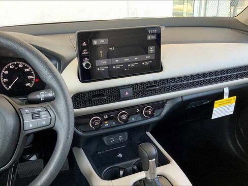 New 2026 Honda HR-V LX image 6