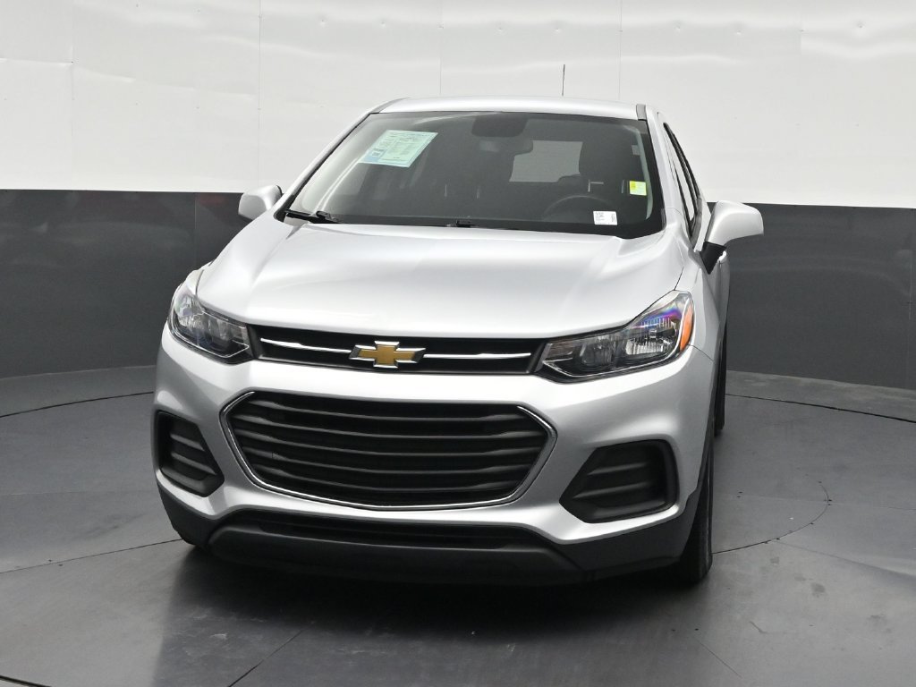 Used 2020 Chevrolet Trax LS FWD image 9